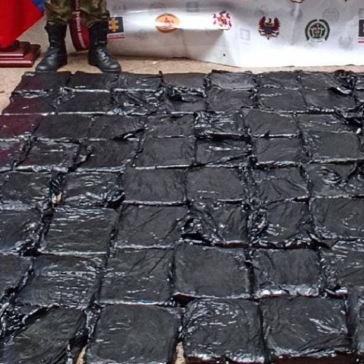 Batallón Ayacucho y Fiscalía incautan marihuana que iba para el exterior