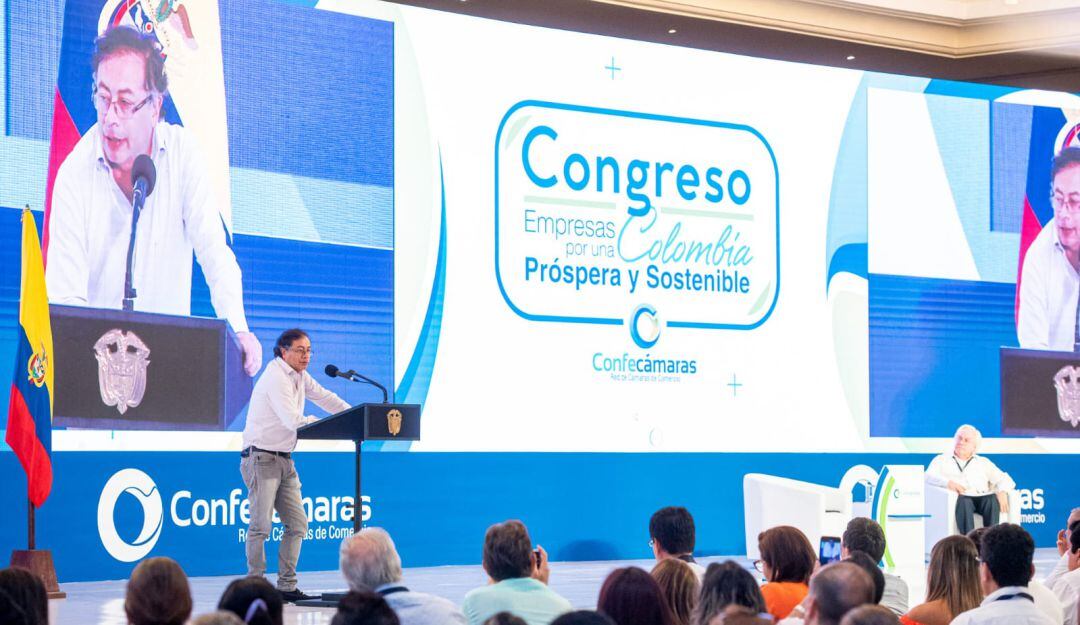 Al cierre del Congreso de Confecámaras en Cartagena, el mandatario solicitó al gremio apoyar al sector rural desde el desarrollo tecnológico