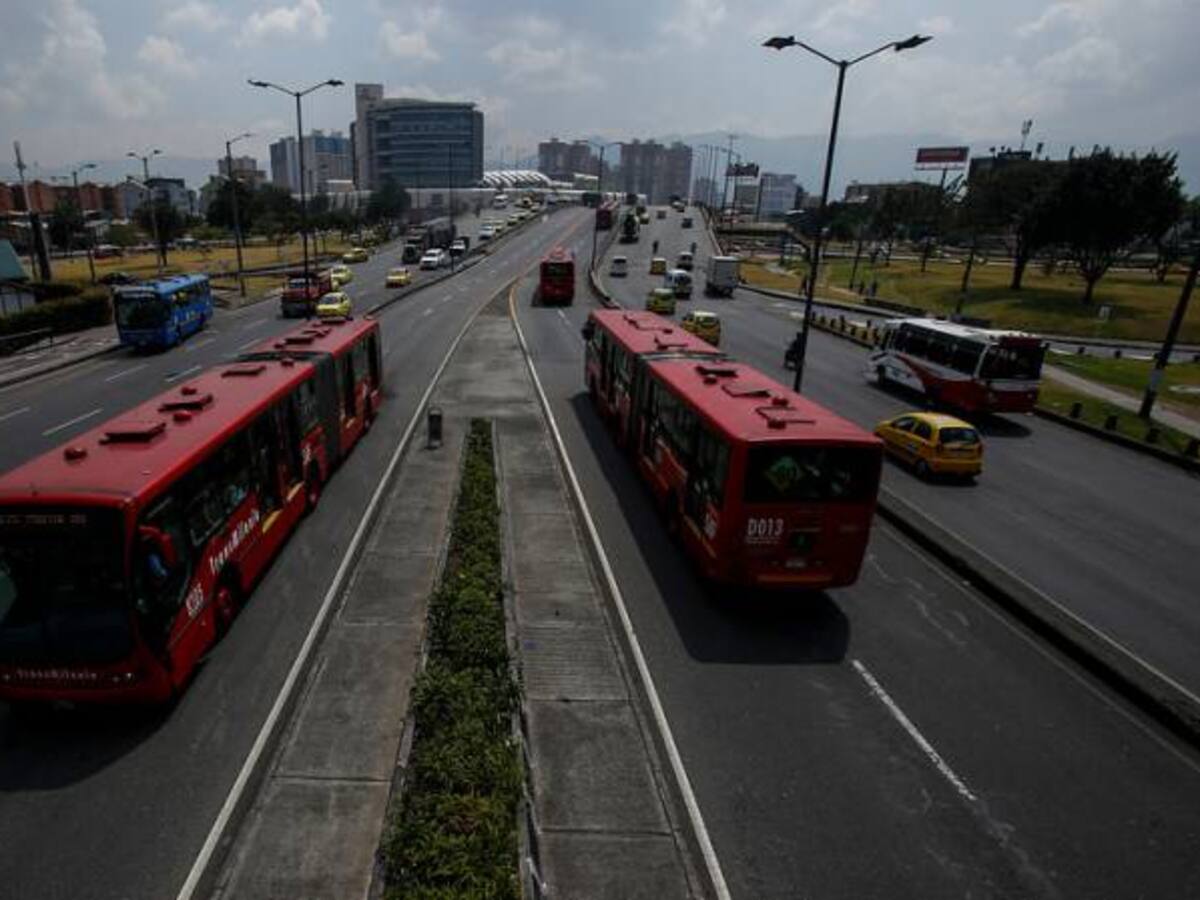 Se registran altos niveles de contaminación en el Día sin Carro