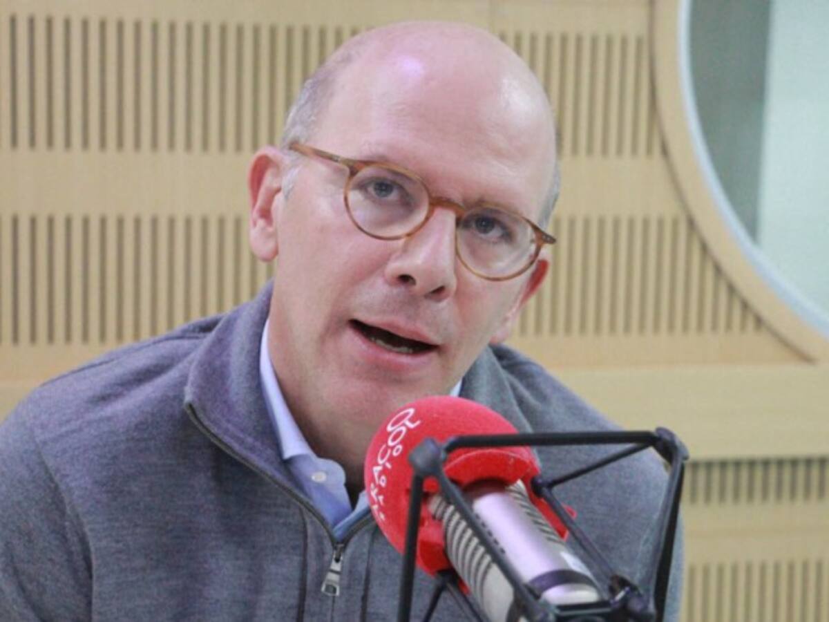 Consulta y propuesta de Duque van en buena dirección: A. Santos