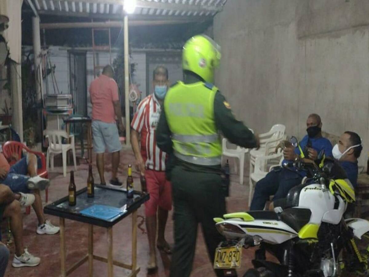 1.100 comparendos en Barranquilla por la indisciplina social
