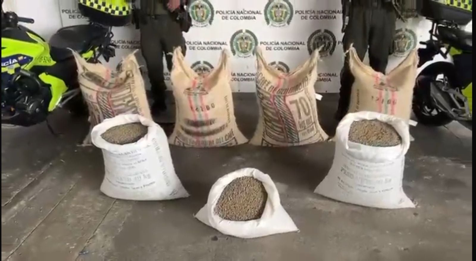 Recuperan café de exportación robado en la vía Buga–Buenaventura: avaluado en $18 millones