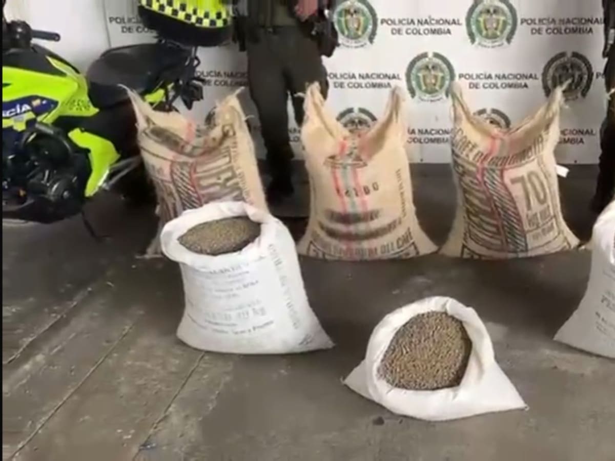 Recuperan café de exportación robado en la vía Buga–Buenaventura avaluado en $18 millones