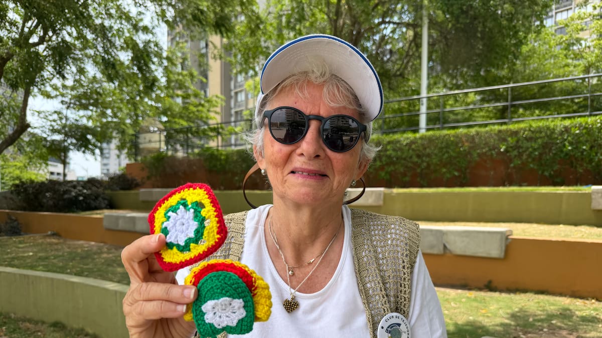 Tejedoras celebran los 213 años de Barranquilla con jornada colectiva en el parque Realismo Mágico