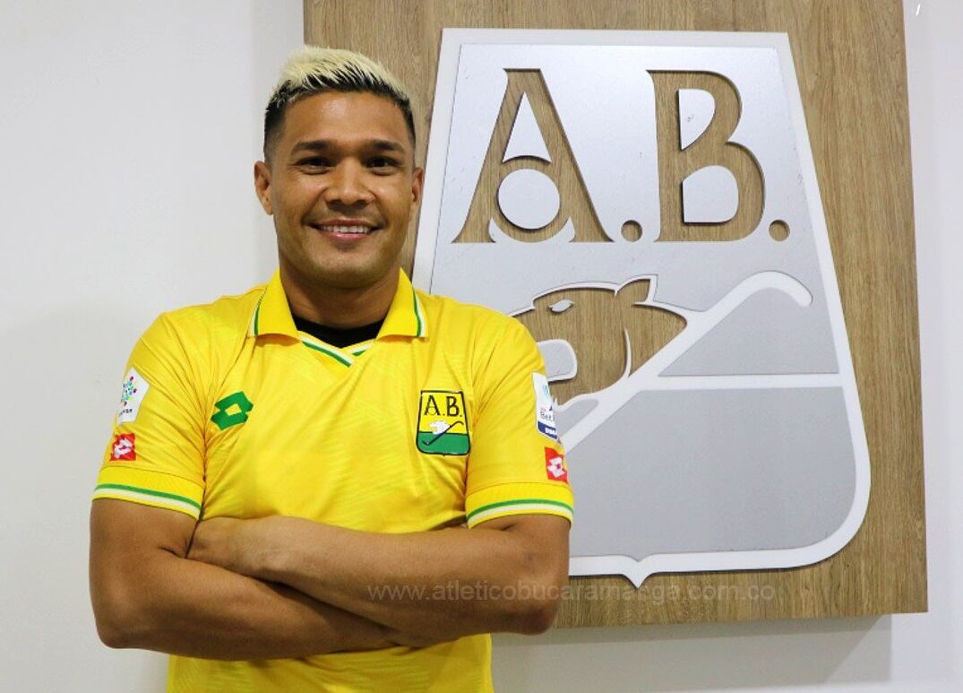 Teófilo Gutiérrez es nuevo jugador de Atlético Bucaramanga / @ABucaramanga