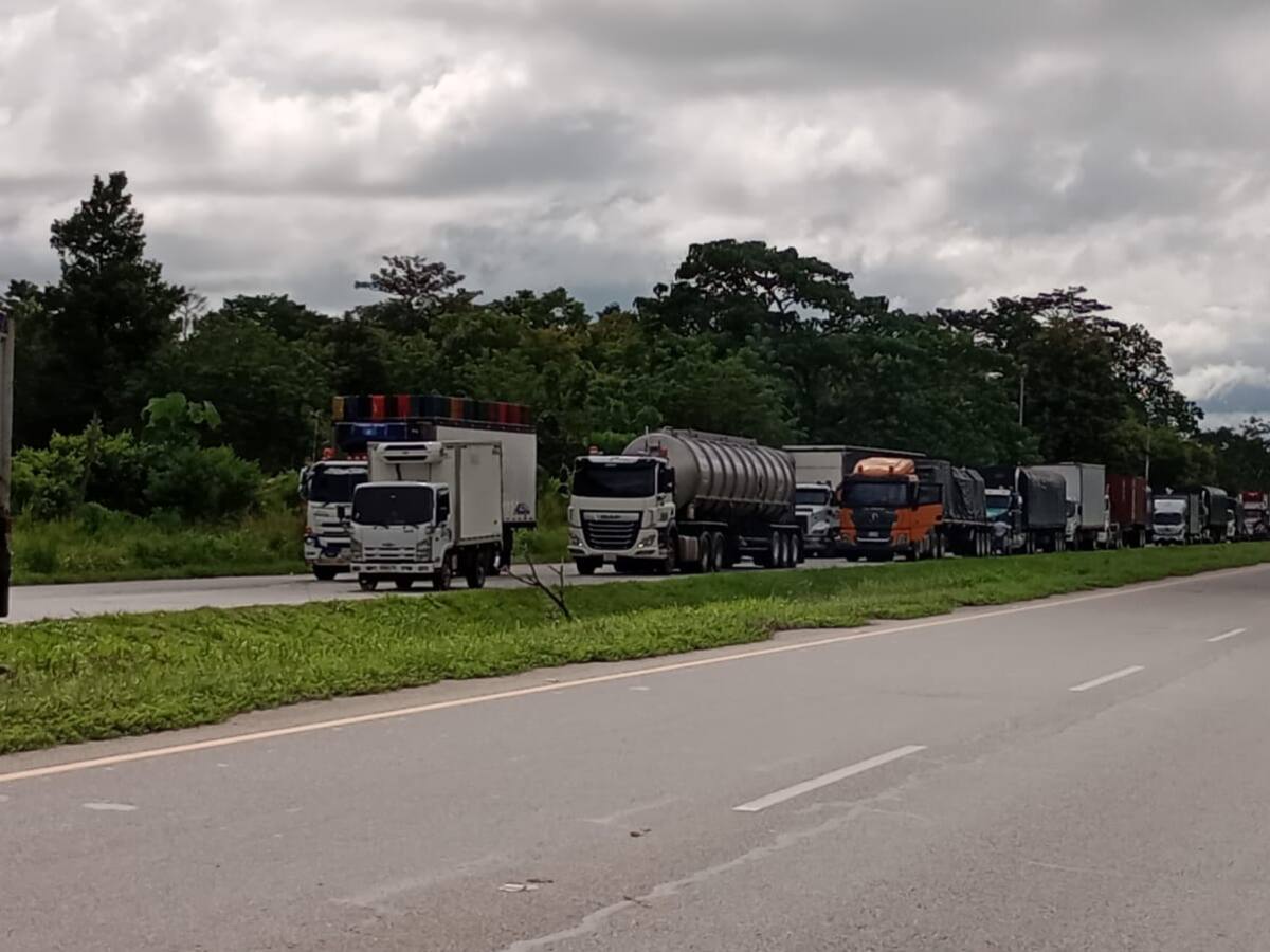 Transportadores alertan por pérdidas como consecuencia de las protestas en la ruta del sol