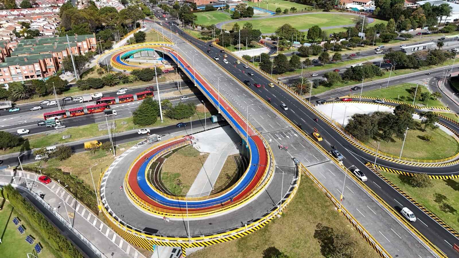 Puente Calle 153 con Autopista Norte. Foto: IDU.