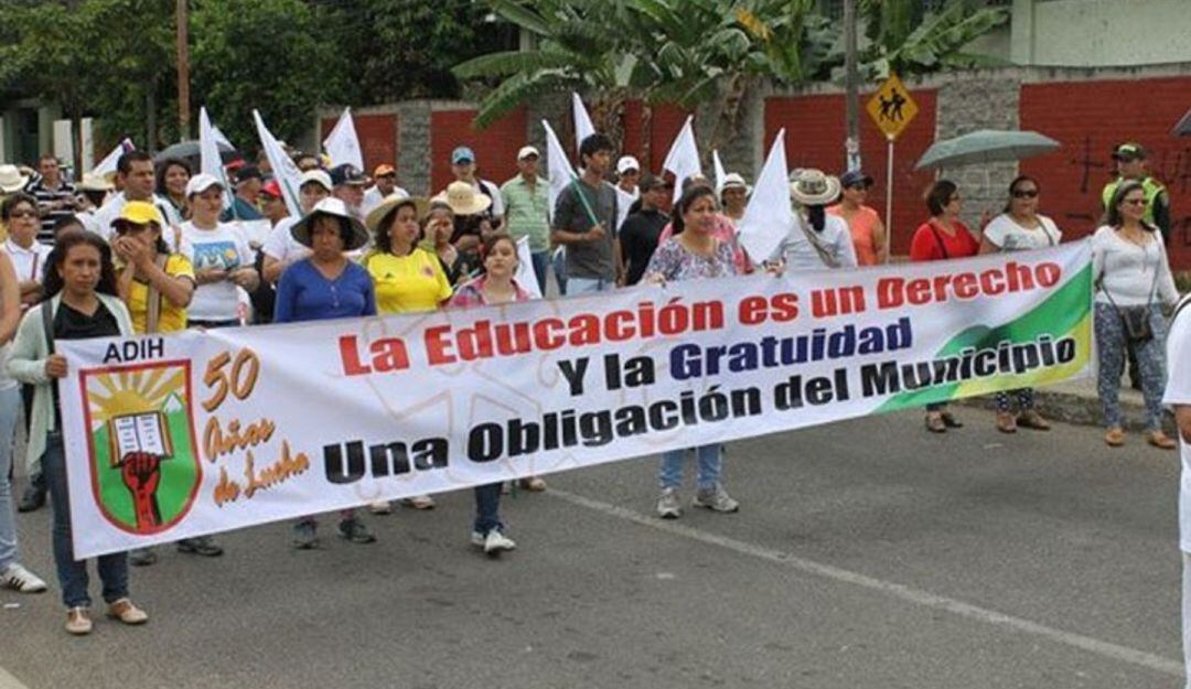 Reportan cinco docentes amenazados en el Huila.