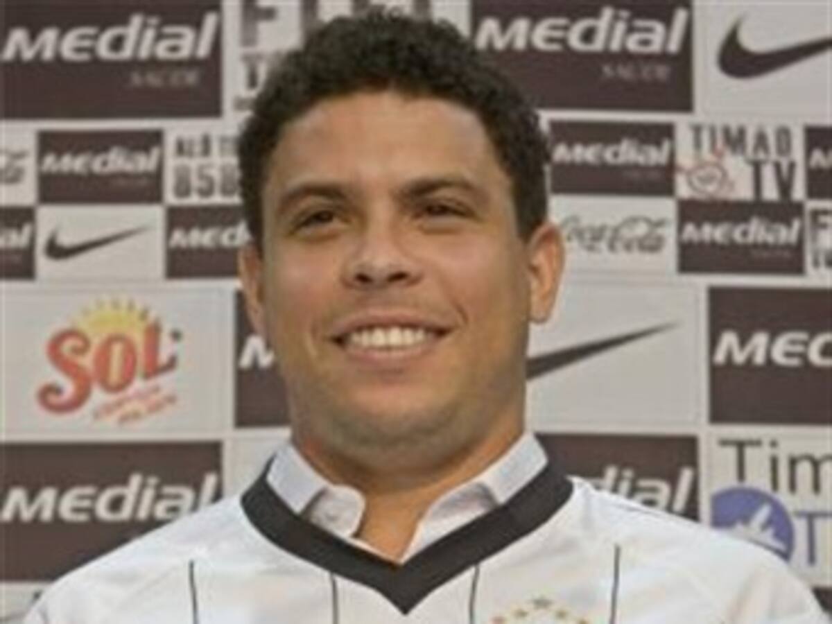 MUNDIAL/ Ronaldo comentará el Mundial por Twitter y competirá en la red con Dunga