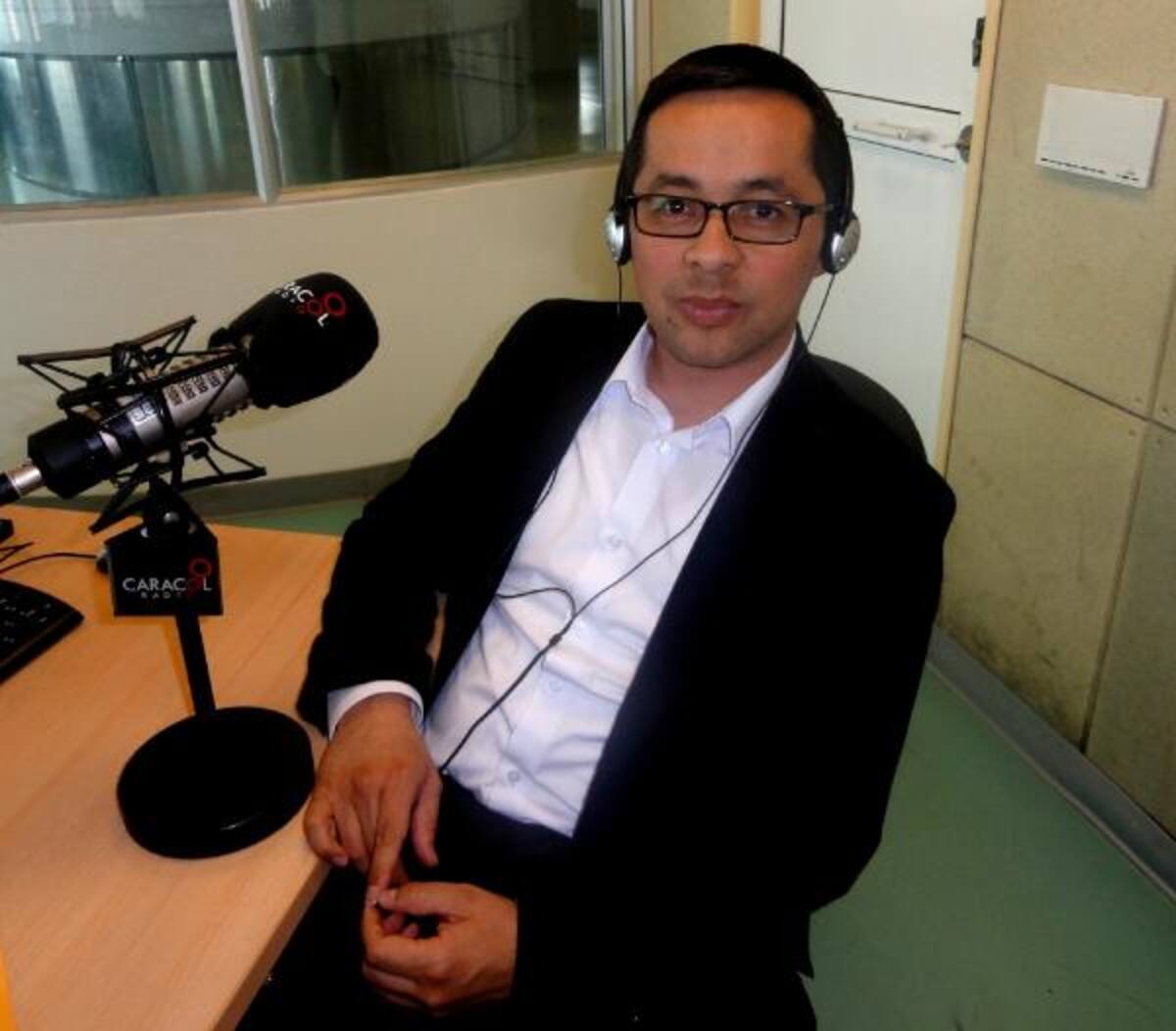 Oscar Yesid Aparicio, Teórico en familia y Doctor en filosofía. Invitado a La Ventana