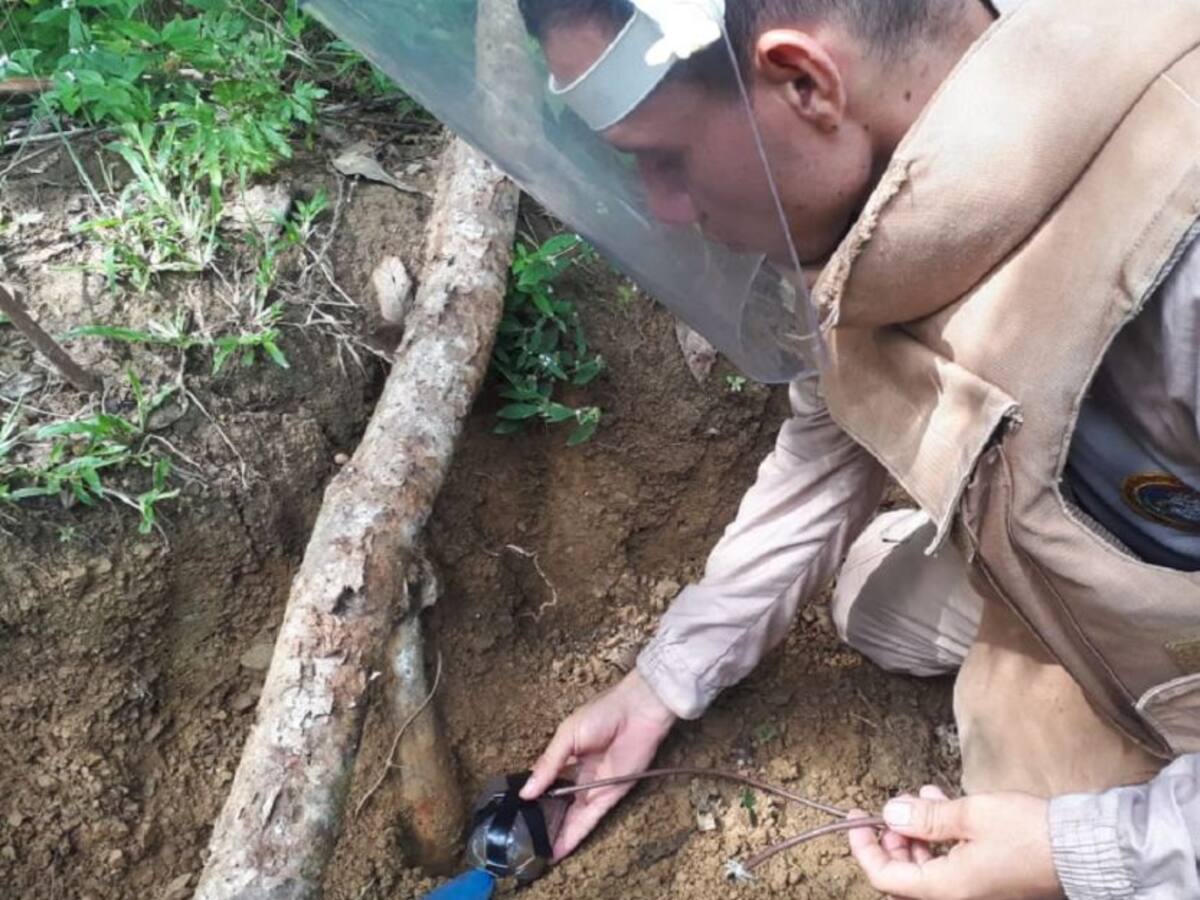 Armada Nacional destruye dos artefactos explosivos en El Carmen de Bolívar