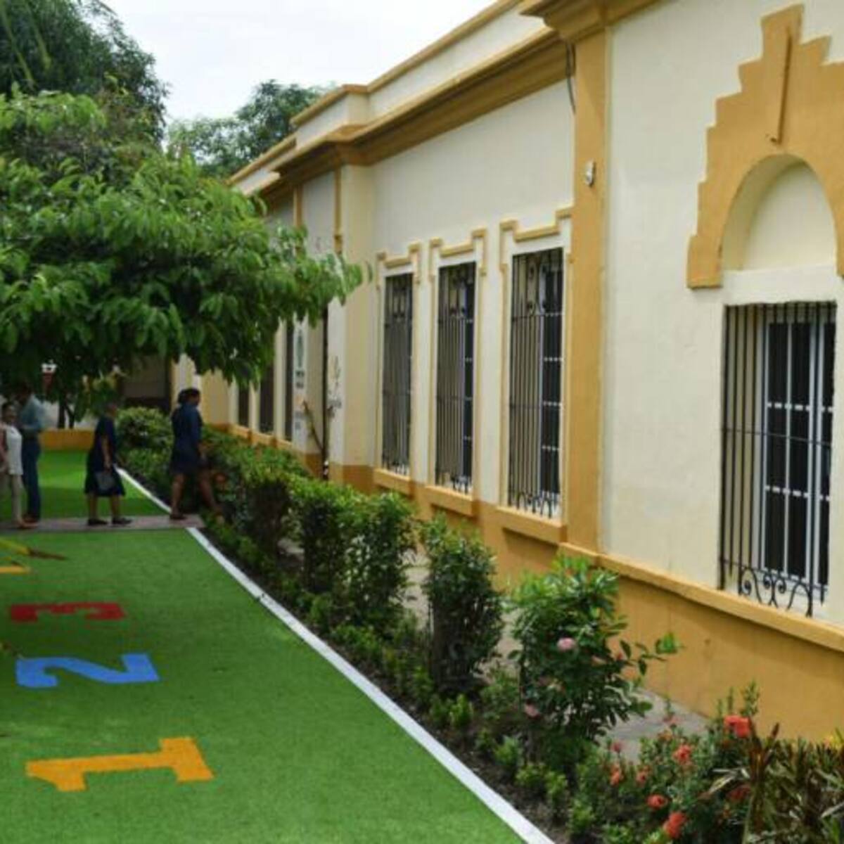 Recuperan escuela Montesori en Aracataca, donde Gabo aprendió sus primeras letras