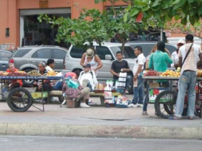 En Cartagena piden delimitar zonas exclusivas para vendedores ambulantes