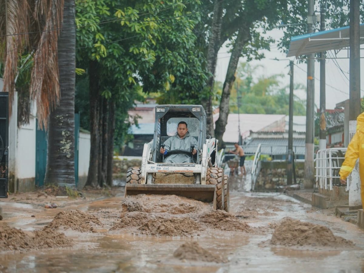 Fuertes lluvias amenazan la Semana Santa en Melgar: hay 100 familias damnificadas