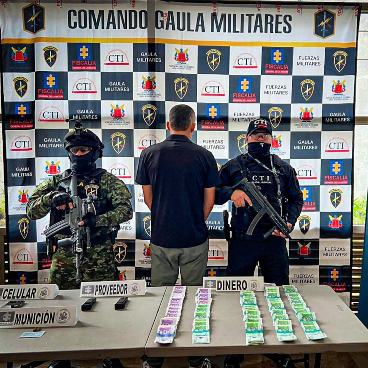 En Medellín capturaron al jefe de finanzas del frente 18 y enlace con Iván Mordisco en Antioquia