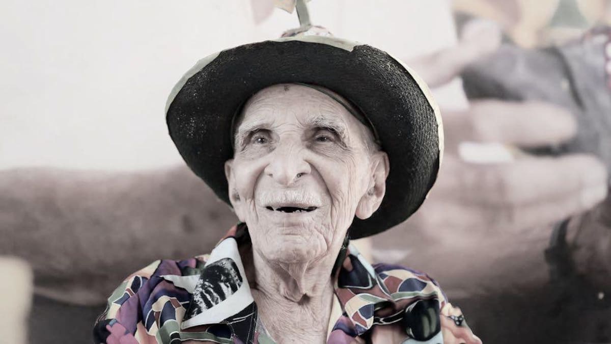 Luto en el Carnaval de Barranquilla: fallece Ismael Escorcia, creador del disfraz de El Descabezado