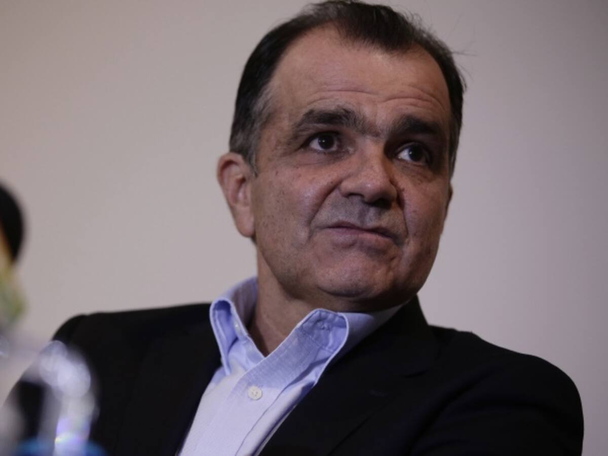 Reaparece Zuluaga pero sigue sin hablar de la candidatura de Iván Duque