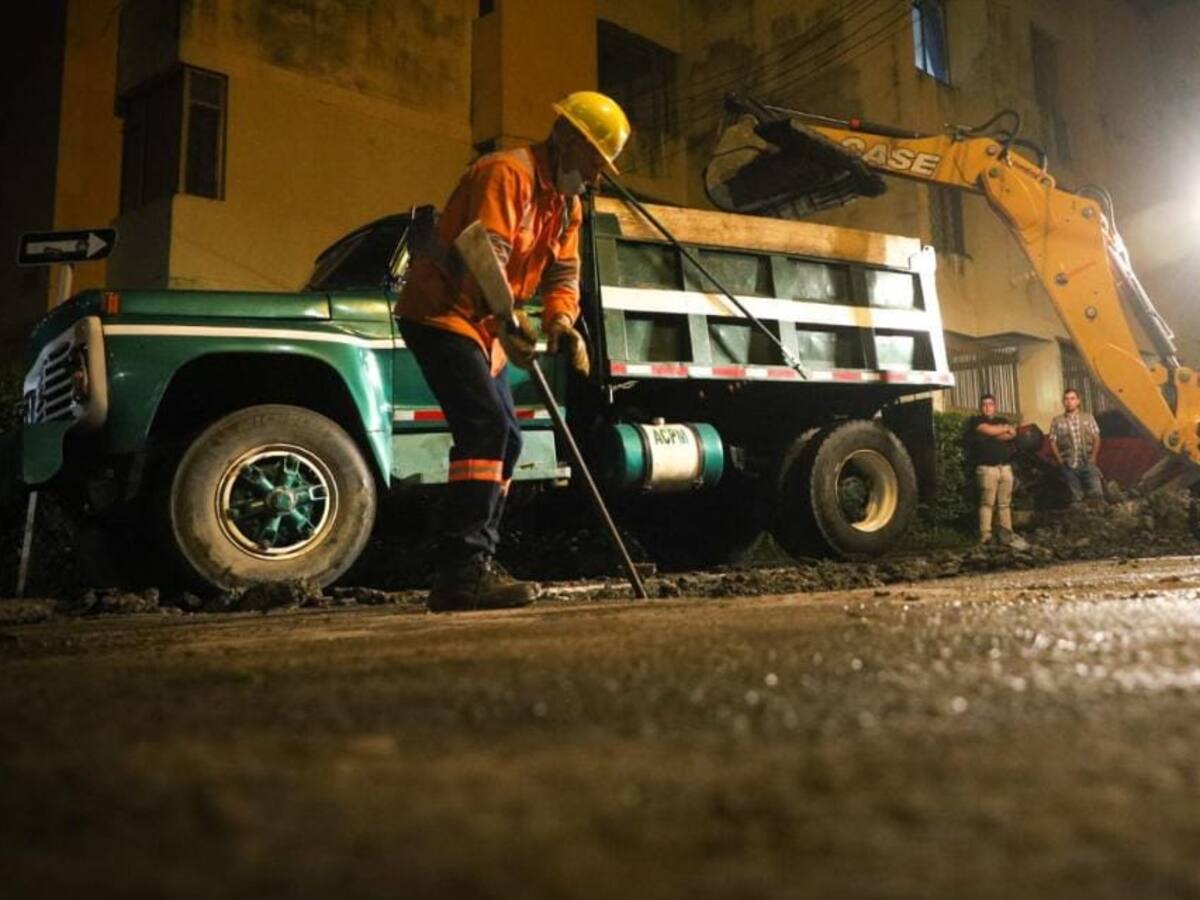 Arranca recuperación de la vía a Mirolindo en Ibagué