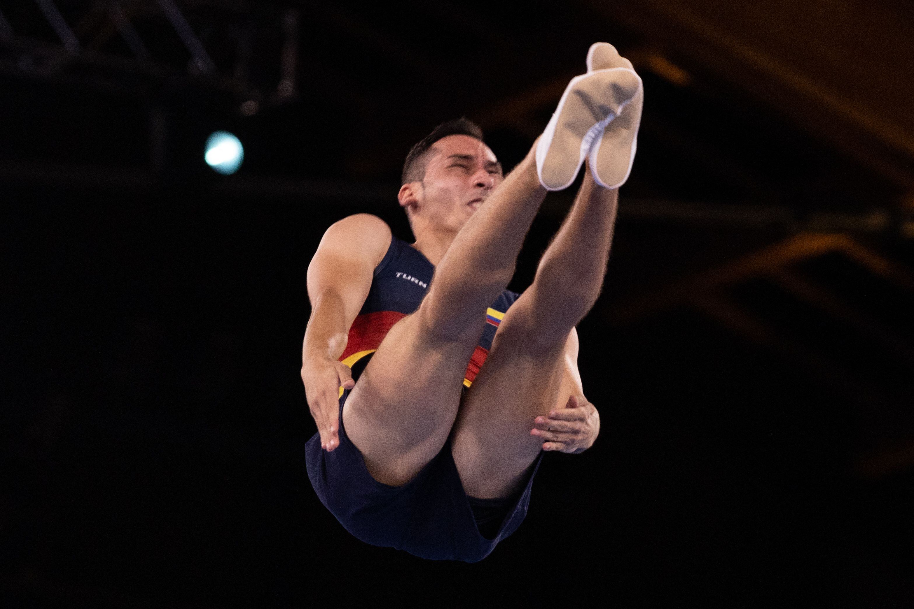 Ángel Hernández, gimnasta colombiano que dirá presente en los Juegos Olímpicos. (Photo by Yuki IWAMURA / AFP) (Photo by YUKI IWAMURA/AFP via Getty Images)