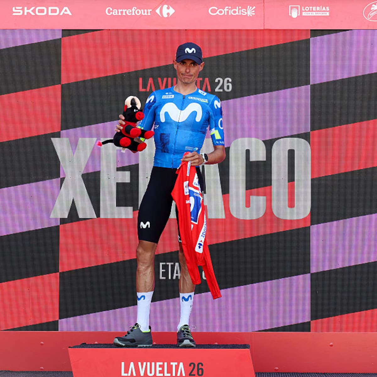 Video: El noble gesto de Enric Mas con Tadej Pogacar tras asumir el liderato de la Vuelta España