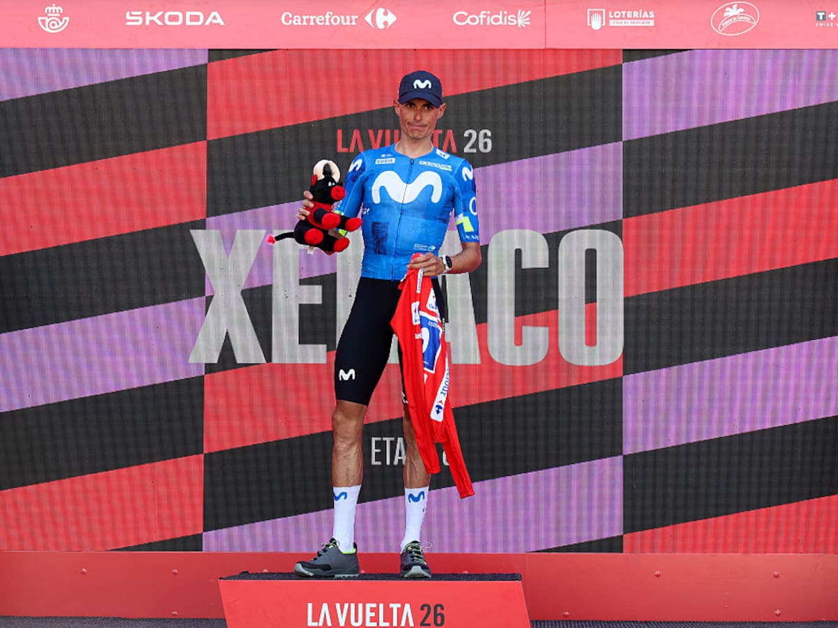 Video: El noble gesto de Enric Mas con Tadej Pogacar tras asumir el liderato de la Vuelta España