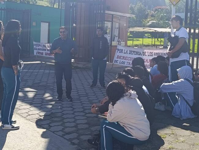 Asistieron integrantes del sindicato y varios estudiantes del SENA.
