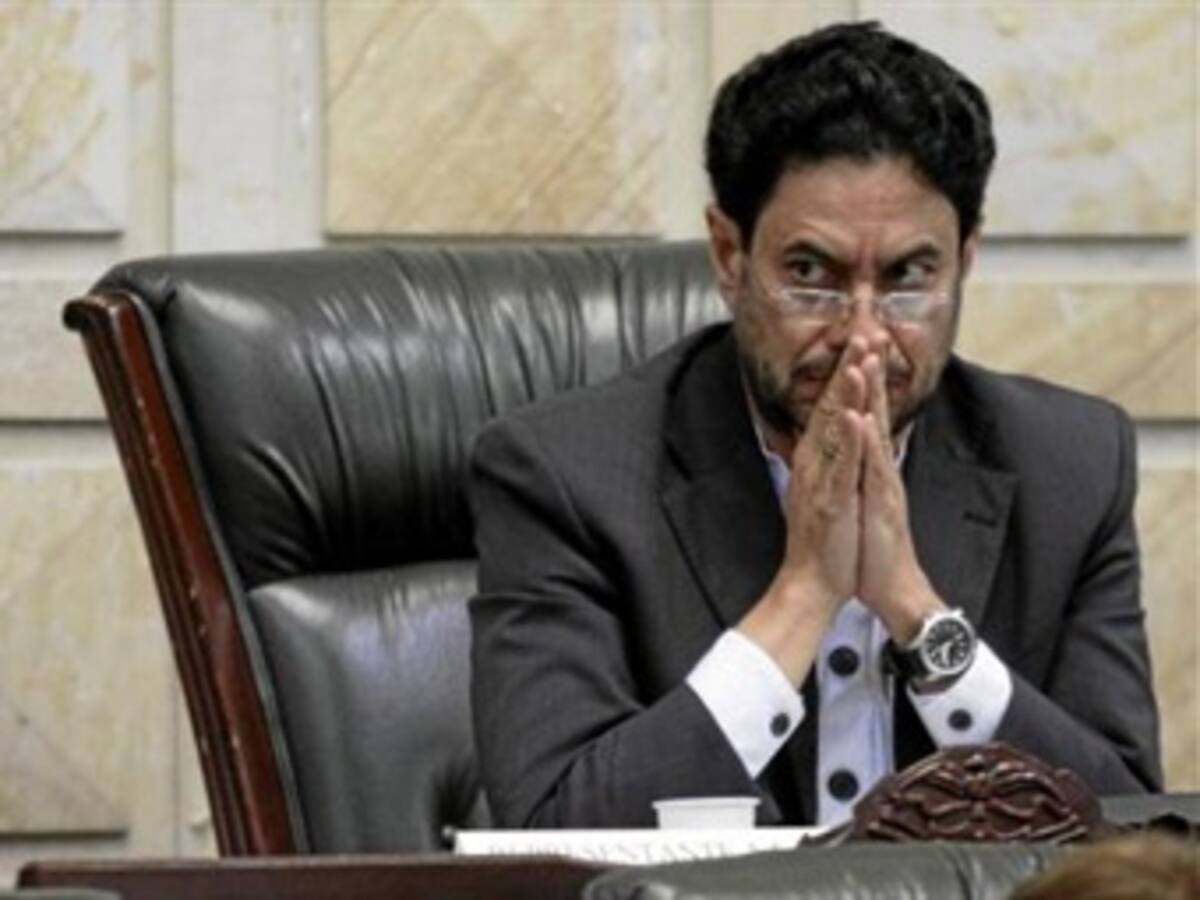 Censura a José Obdulio es una buena noticia para la democracia y la paz: Iván Cepeda