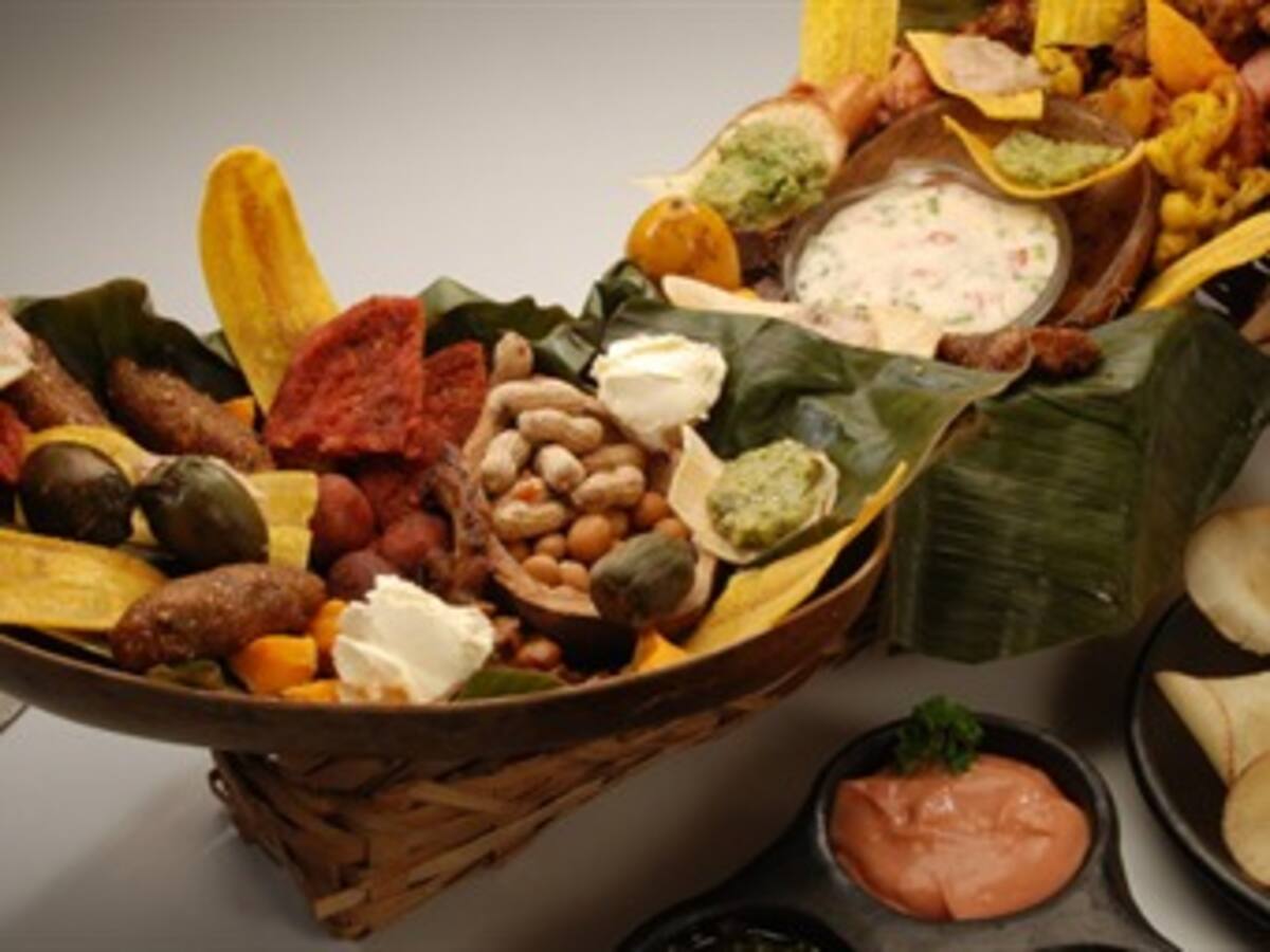 Aparece diccionario de los alimentos