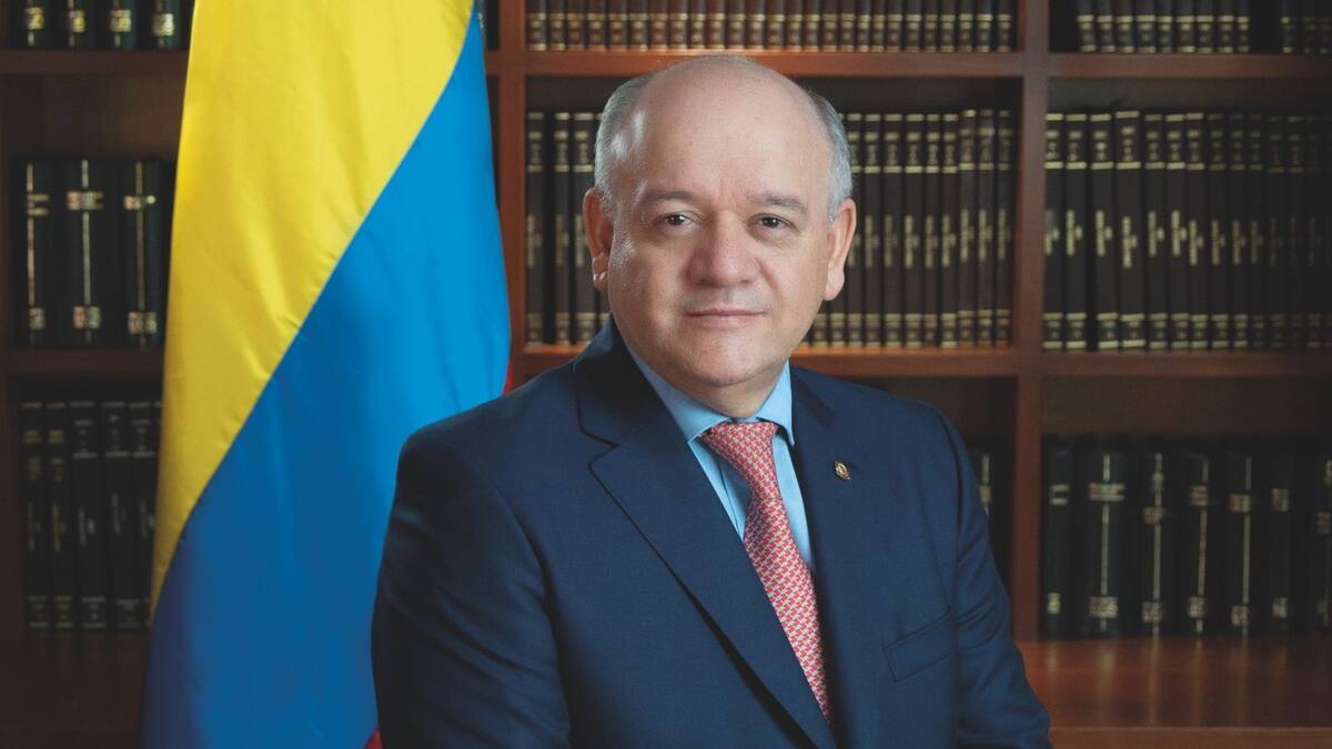 El magistrado José Fernando Reyes es el nuevo presidente de la Corte Constitucional