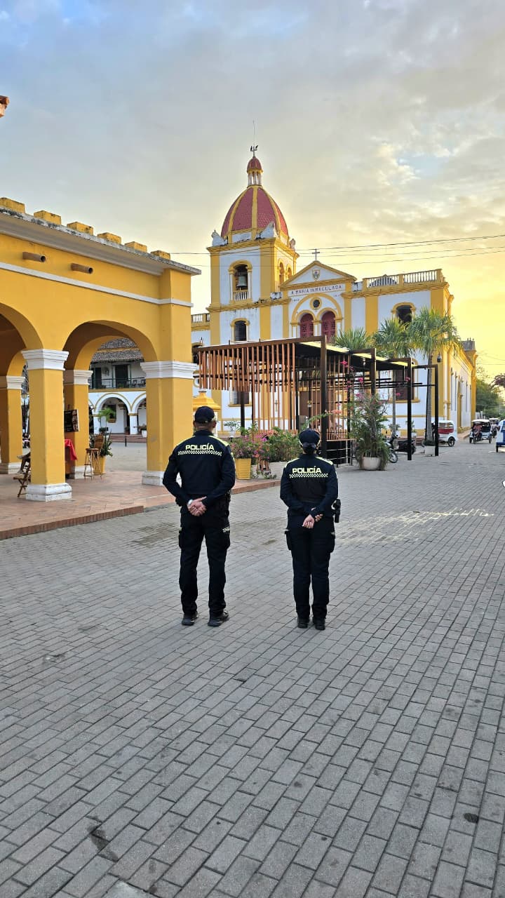 Policía de Bolívar en Mompox