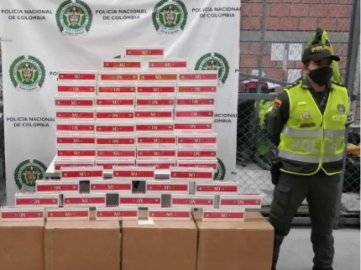 Decomisadas 2.000 cajetillas de cigarrillos en la vía Manizales – Bogotá