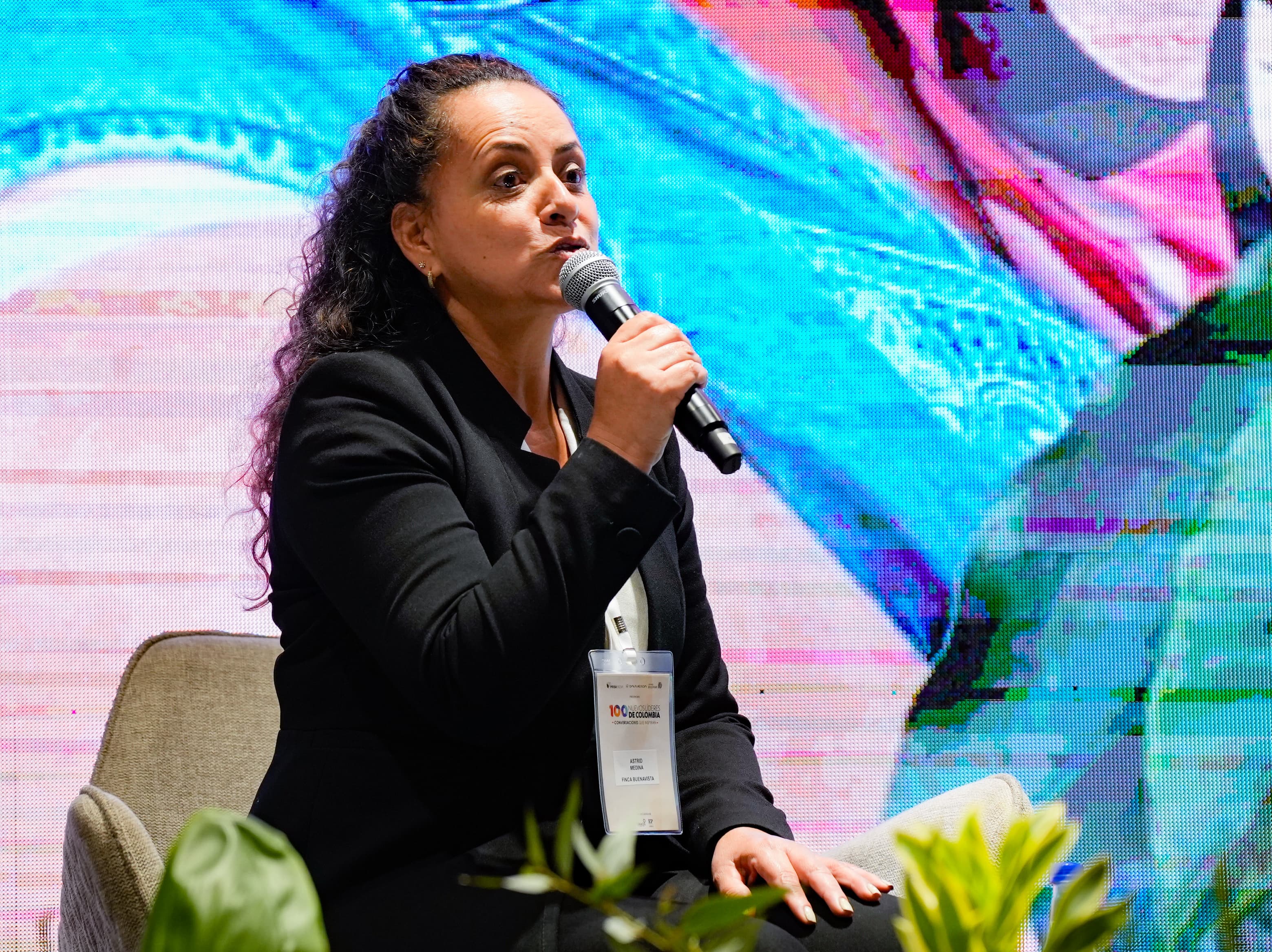 Astrid Medina, la caficultora que hace parte de los 100 Nuevos Líderes de Colombia. | Foto: Caracol Radio