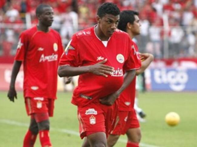 América clasificó a los cuartos y Pereira jugó su último partido en la primera división