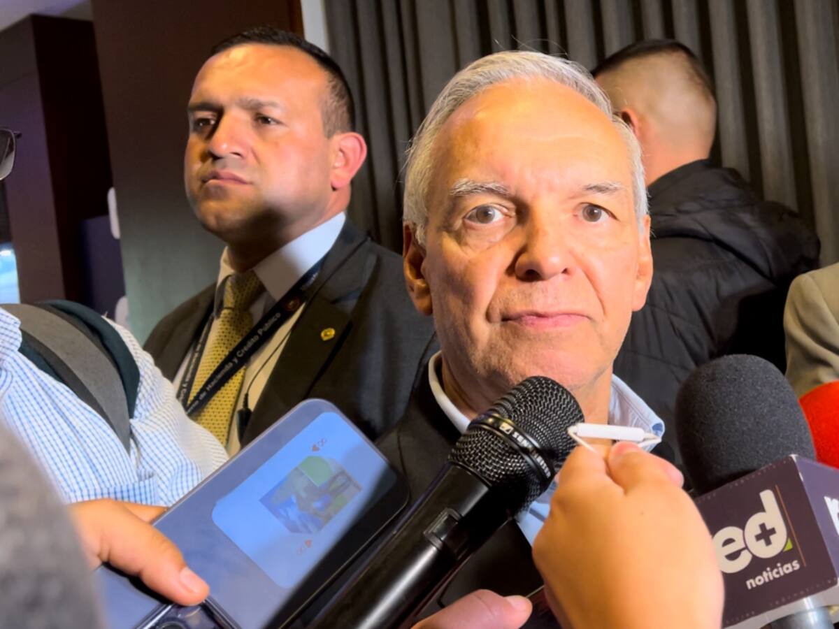 MinHacienda reitera su intención de bajar la tasa de interés hasta al 8,5%