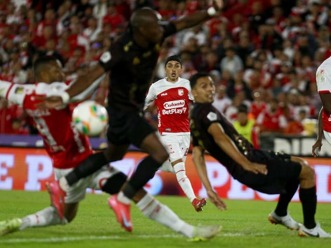 América vs Santa Fe en los play-offs de la Liga Colombiana: fecha y hora del partido / Colprensa