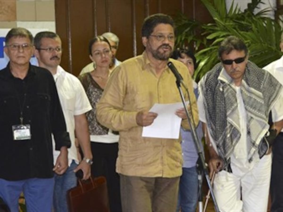 Diálogos entre Gobierno y Farc pasan por su momento más difícil: Wall Street Journal