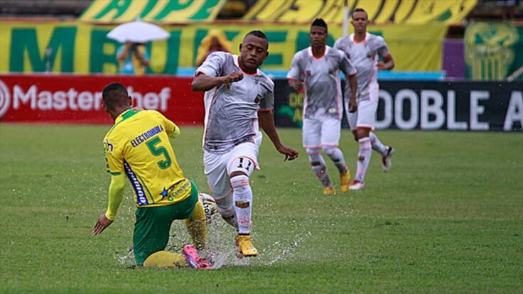 Audio Descargando Archivos, Selena del 29 de Marzo de 2015