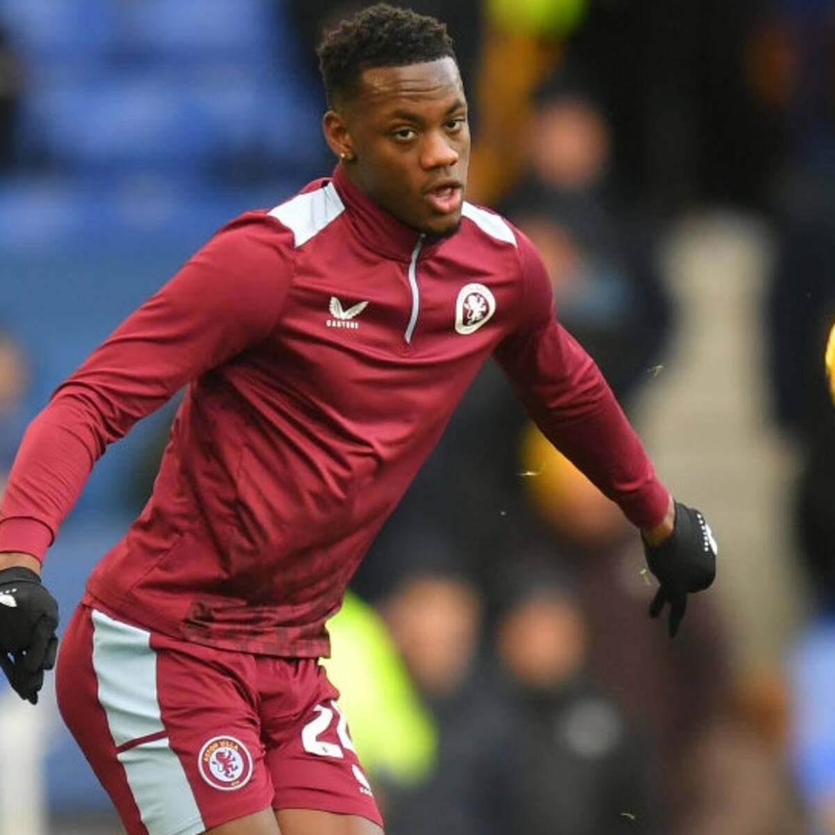 Jhon Durán vuelve a entrenamientos con Aston Villa: fecha y rival para posible reaparición