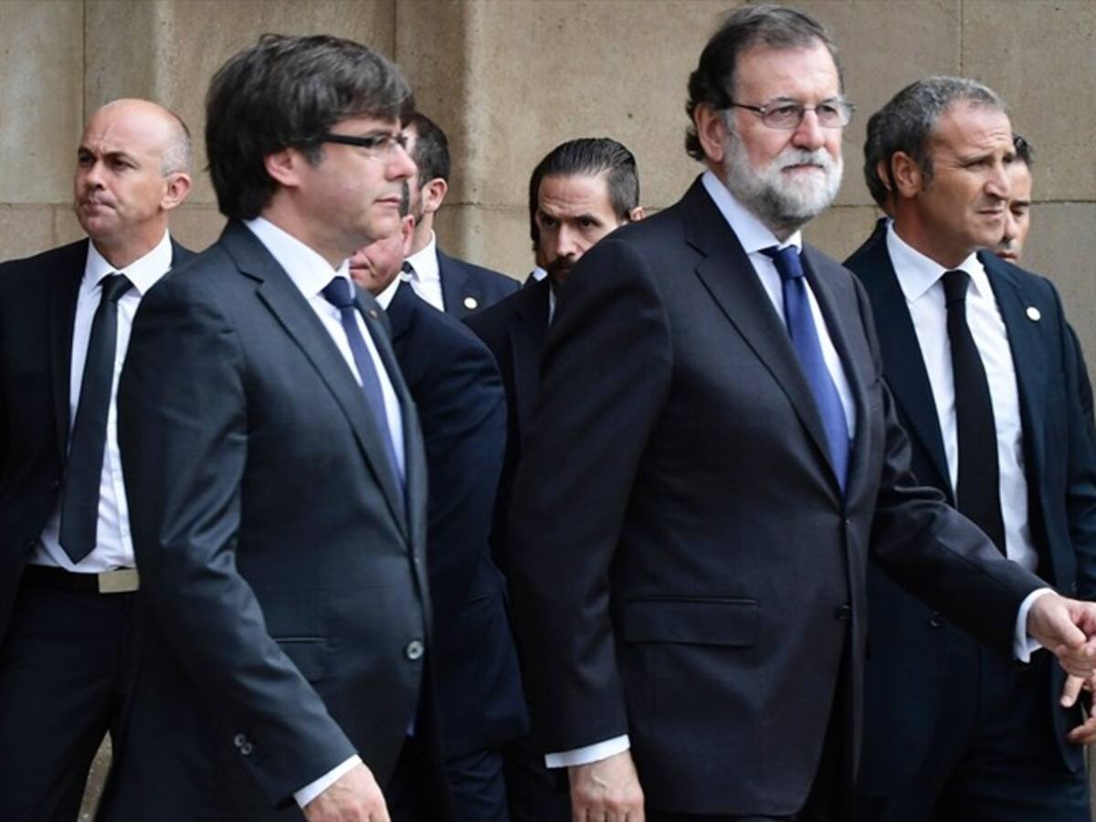 Rajoy le exige a Puigdemont suprimir su proyecto de declaración de independencia