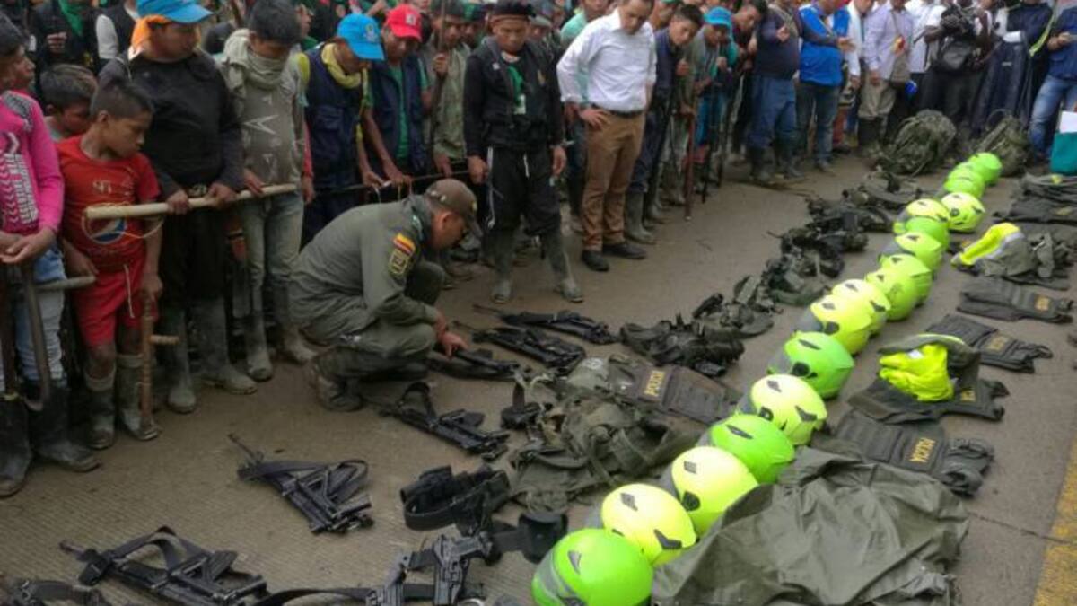 Se extendió hasta el 22 de noviembre el plazo para que los indígenas entreguen las armas retenidas de la Policía