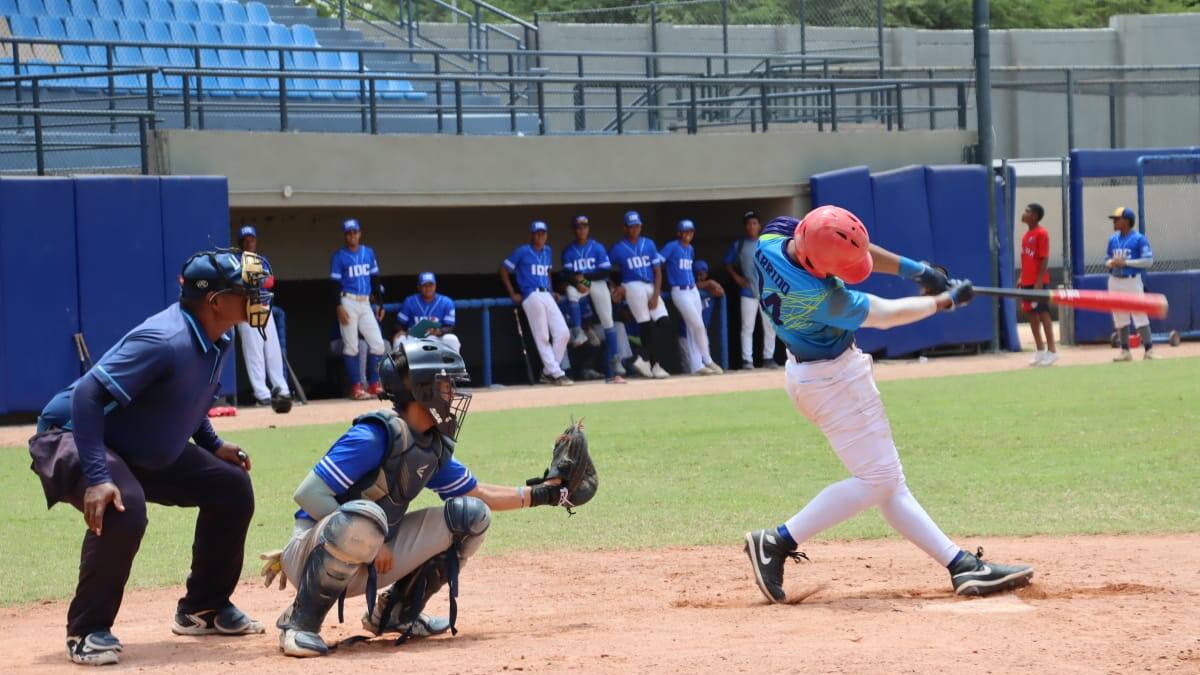 El deporte escolar brilla en las finales de baloncesto y béisbol de los Juegos Intercolegiados 2025