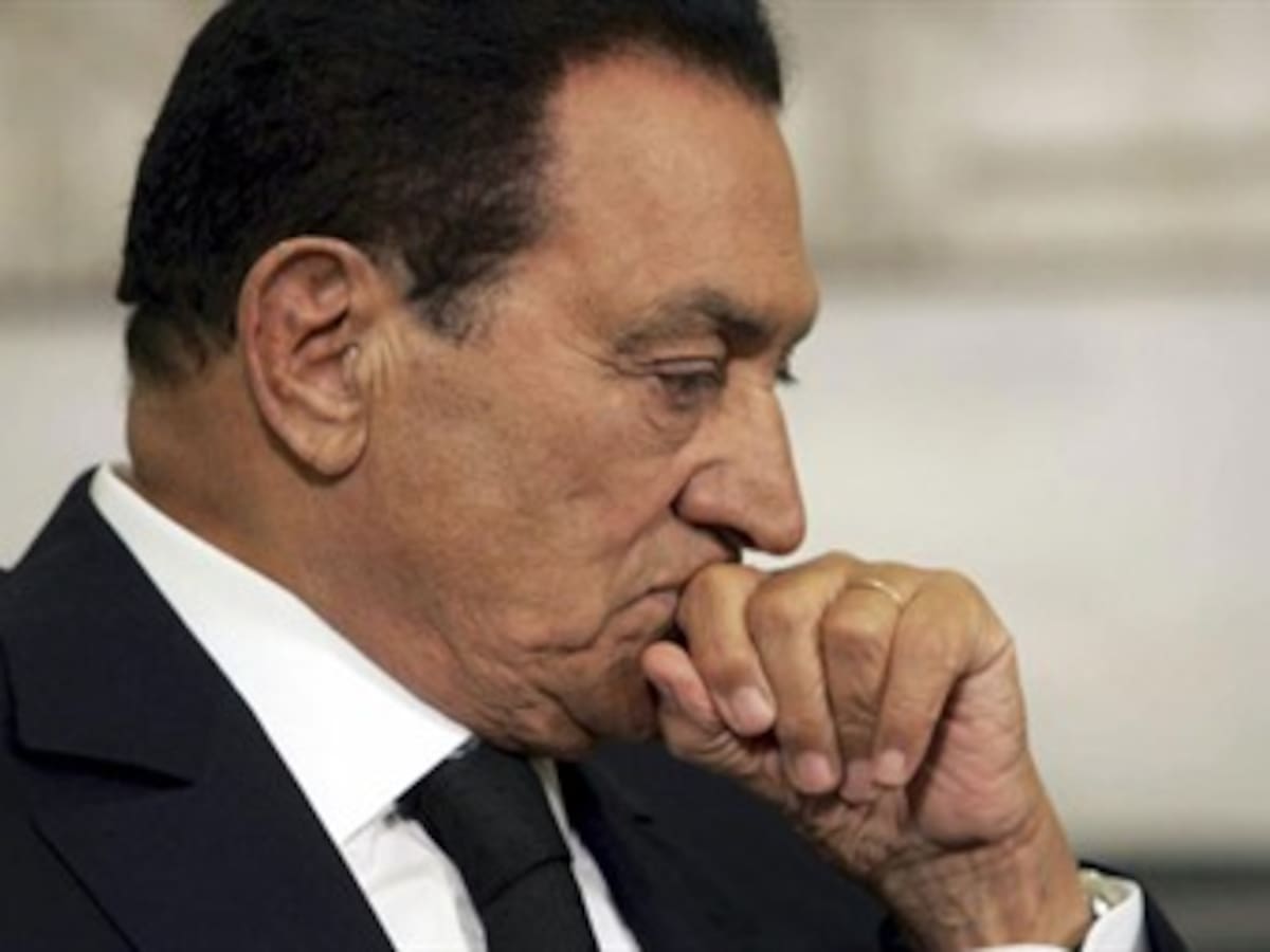 Un juzgado egipcio concede la libertad a Hosni Mubarak