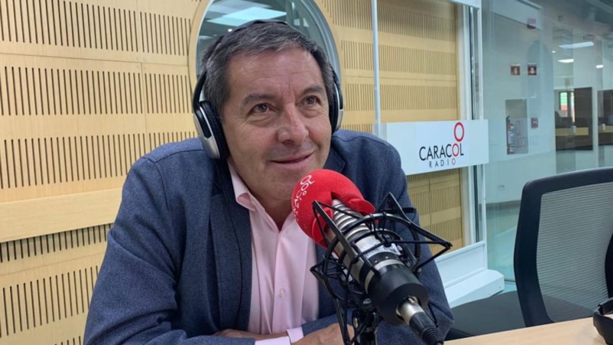 Eduardo Méndez aclara los rumores: ¿Alberto Gamero será el próximo técnico de Santa Fe?