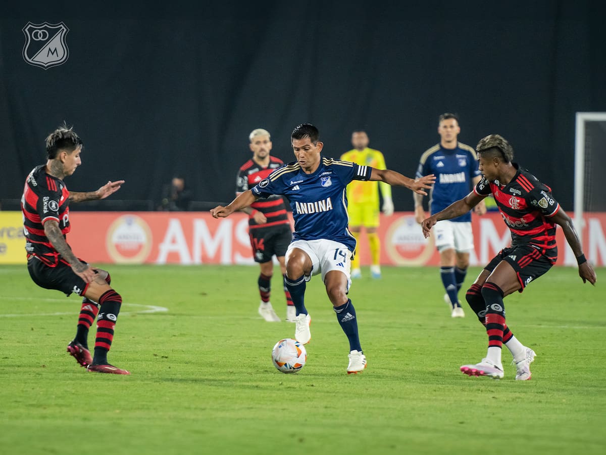 DT de Bolívar, sin pelos en la lengua: “Festejé que no esté Mackalister”