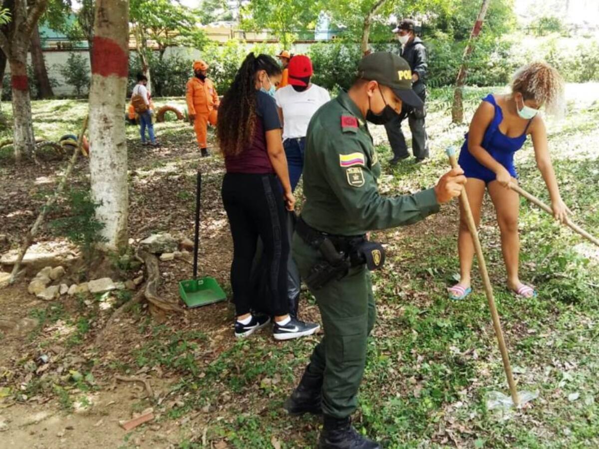 Policía Nacional lidera campaña ‘recupera tu parque’