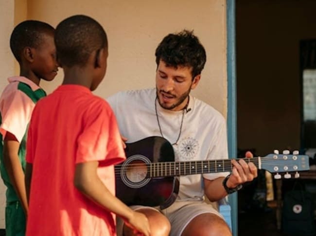 SEBASTIAN YATRA 1 KENIA CREDITO UNIVERSAL COLOMBIA