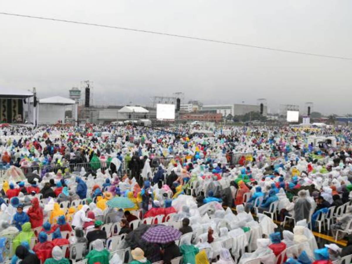 Excelente comportamiento de los ciudadanos de Medellín durante la visita del Papa Francisco