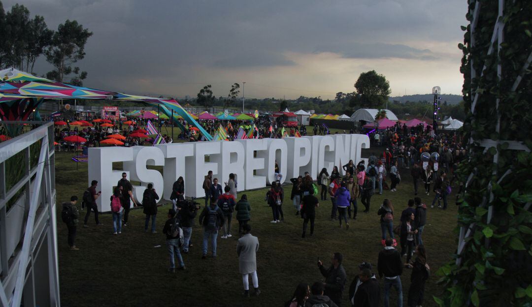 Estéreo Picnic 2022: Horarios de las presentaciones del viernes 25 marzo