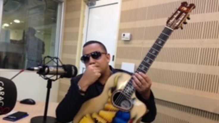 Pipe Peláez nos presenta su nuevo instrumento musical