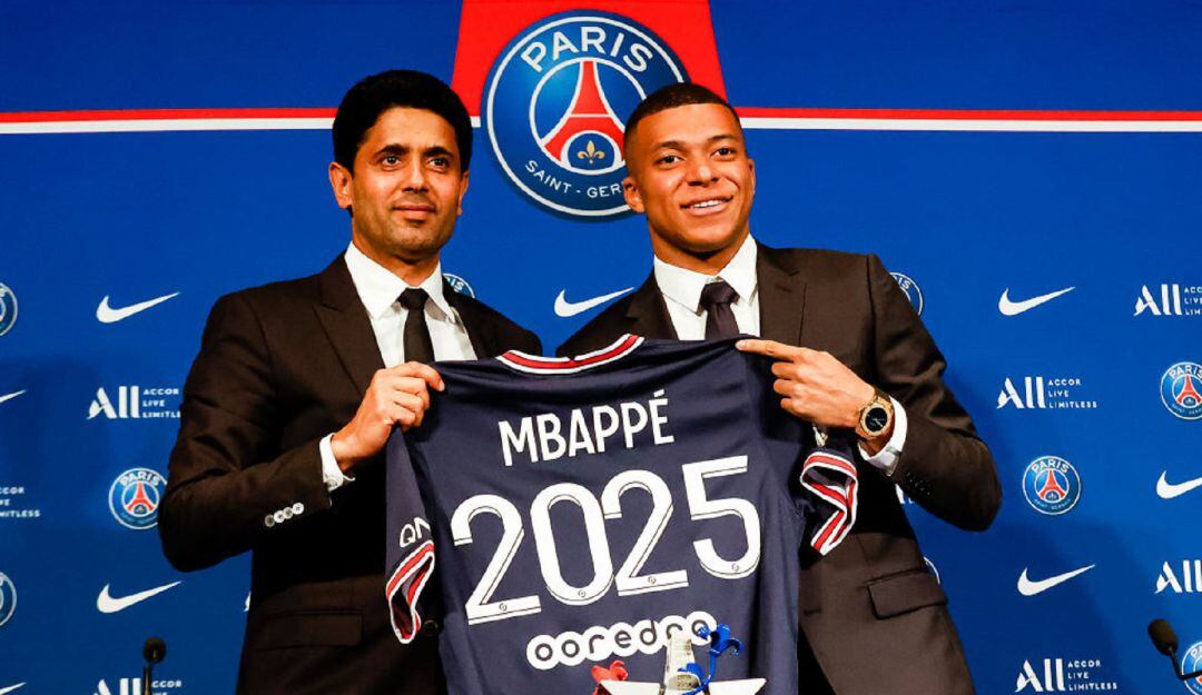 Nasser Al Khelaifi y Kylian Mbappé
